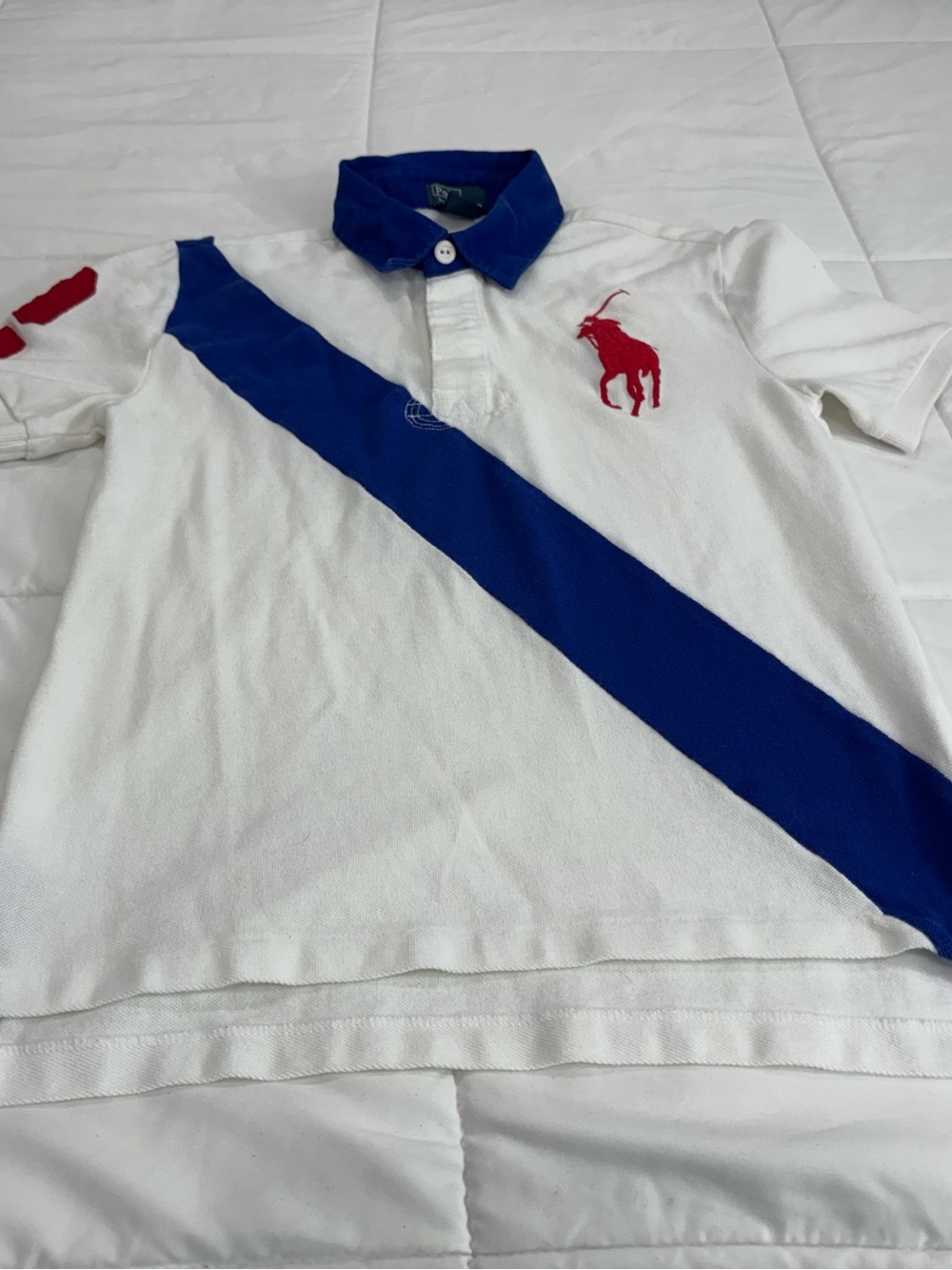 Ralph Lauren Med (10-12) Boys White Polo Shirt with Blue Stripe and Red Pony
